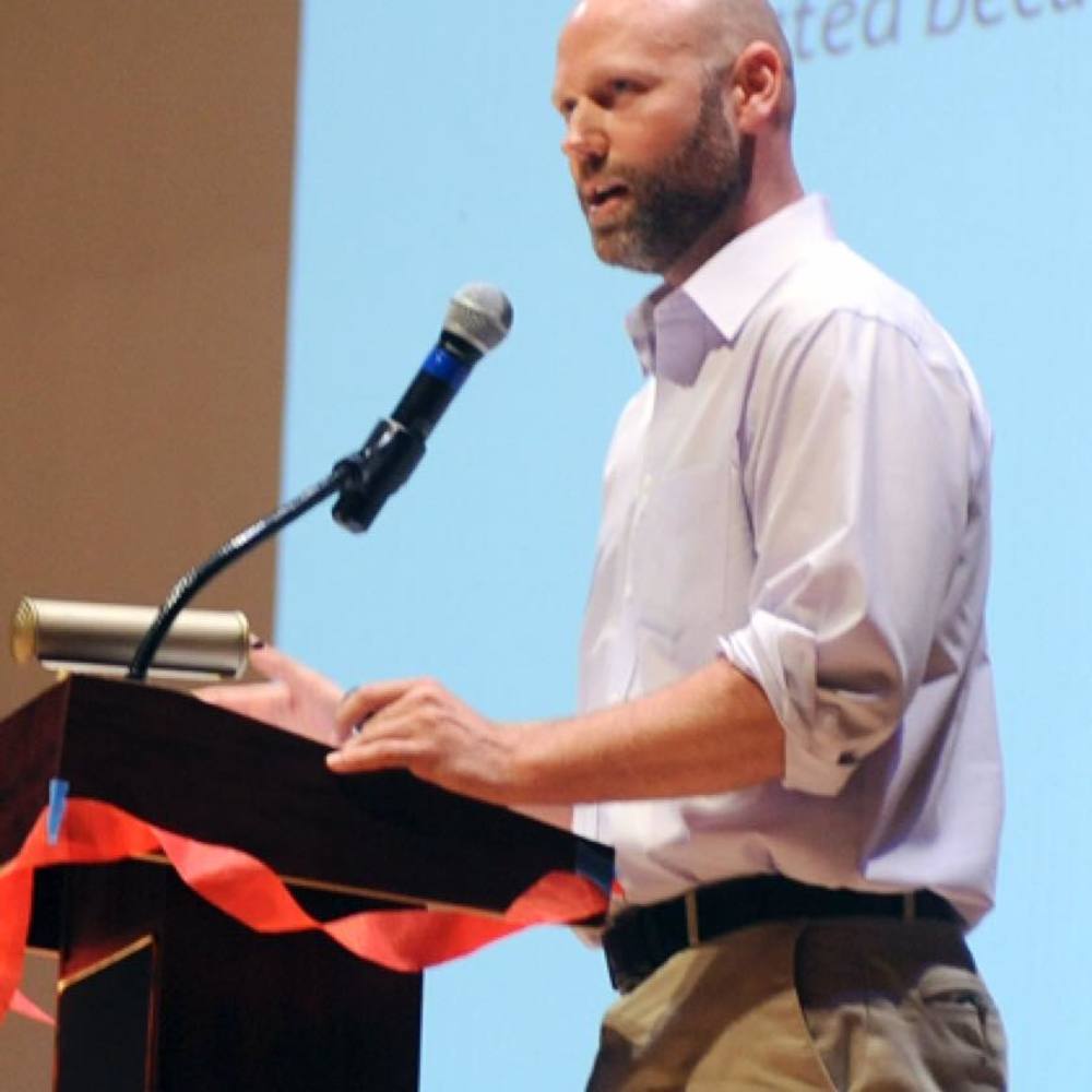 Meet your Posher, Christopher